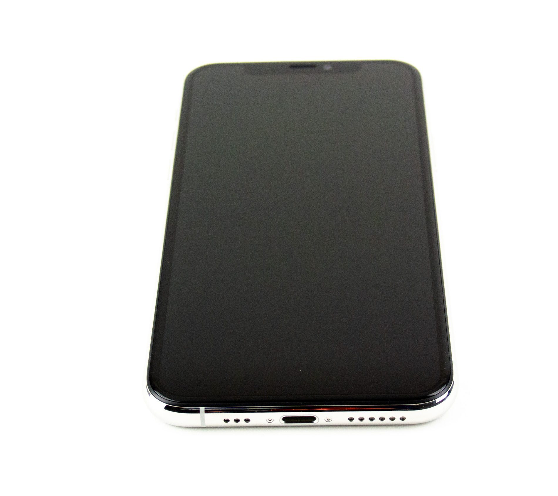 telefon apple iphone11pro silver1